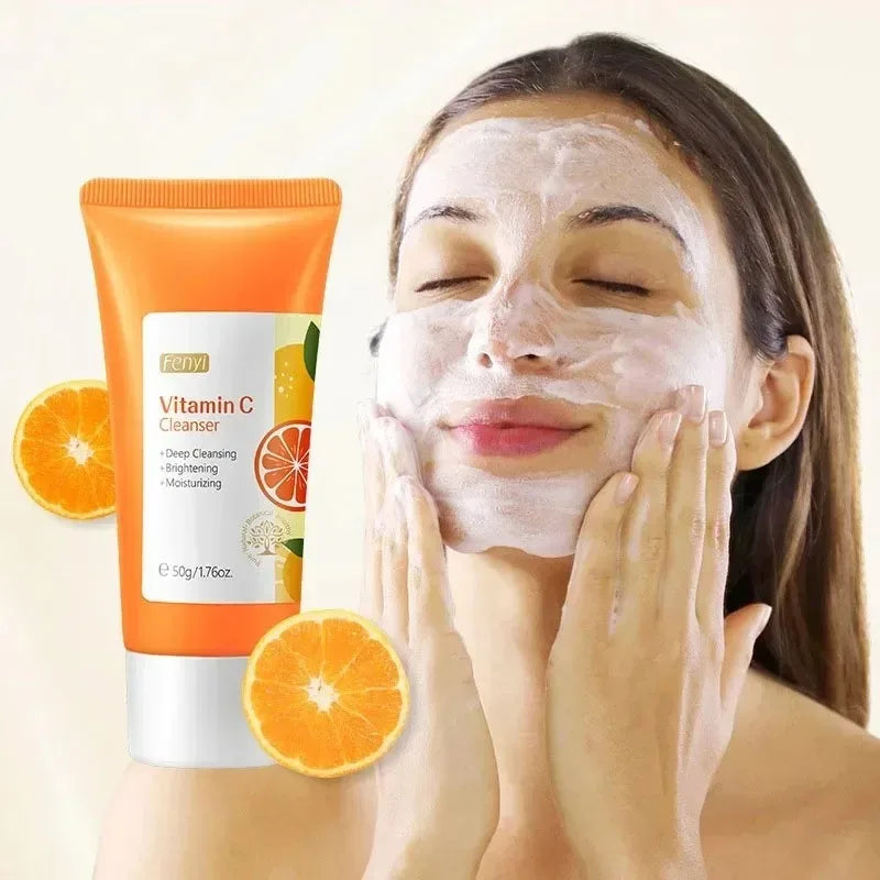 50g Vitamin C face cleanser for brightening and moisturizing skin